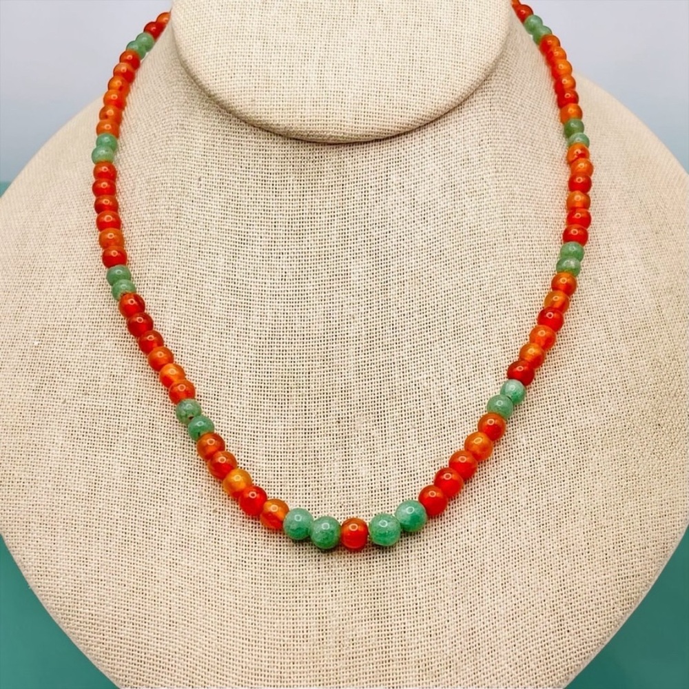 Vintage Handcrafted Carnelian and Chrysoprase Gemstone Bead Necklace Estate